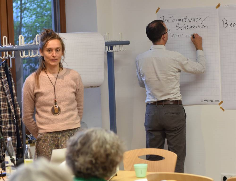 Olga und Attila moderieren den Workshop von Tante Olga 2.0